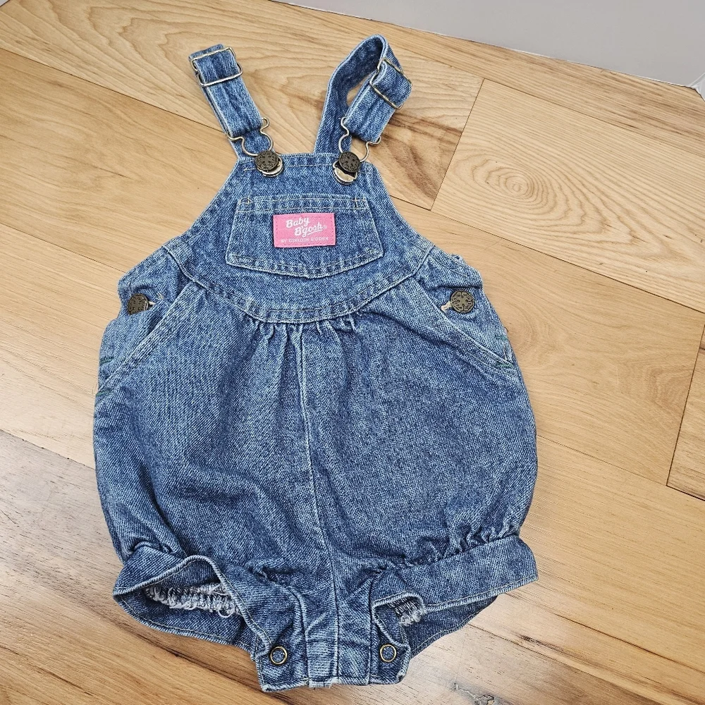 Vtg‎ Oshkosh Baby B’Gosh Girls Blue Jean Bib Overall Romper Size 18mos Pleated